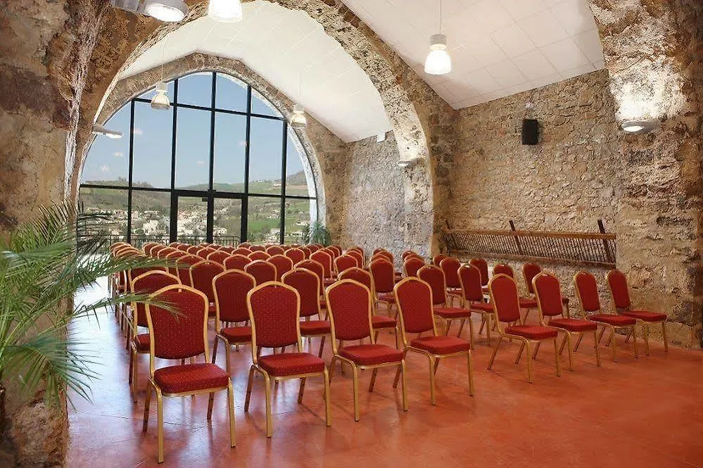 Domaine Saint Esteve Millau Hotel